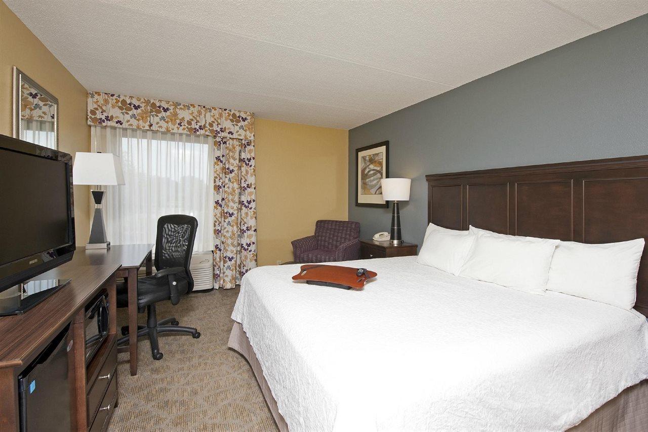 Hampton Inn Janesville Dış mekan fotoğraf