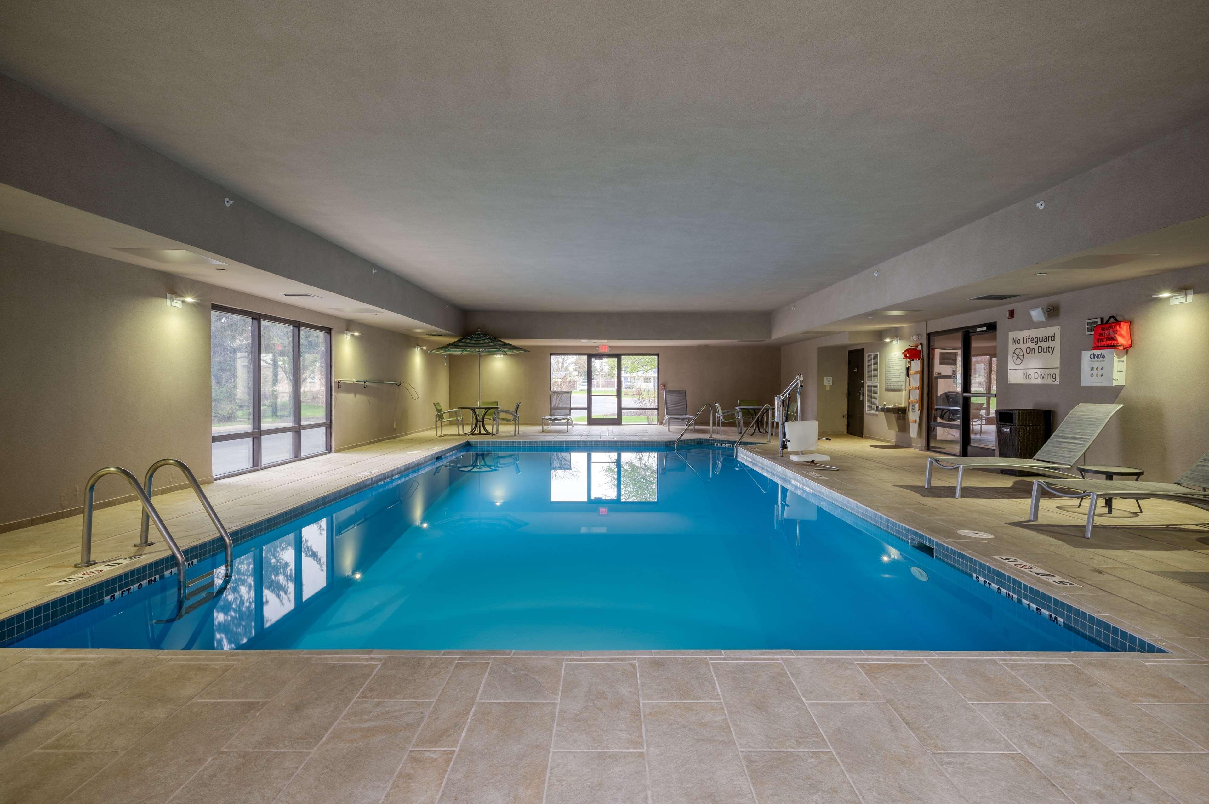 Hampton Inn Janesville Dış mekan fotoğraf