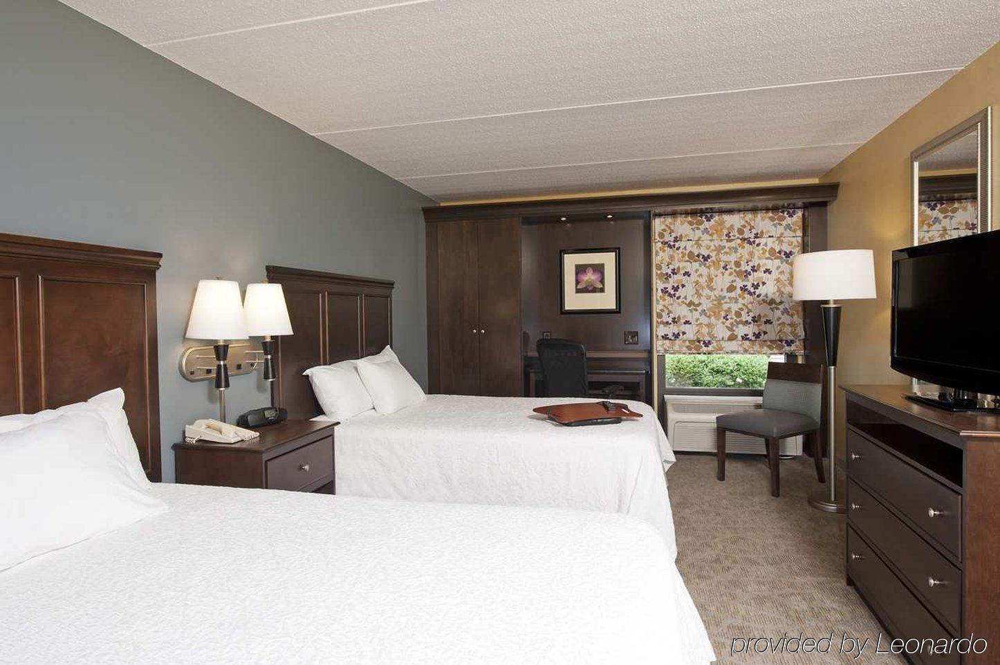 Hampton Inn Janesville Dış mekan fotoğraf